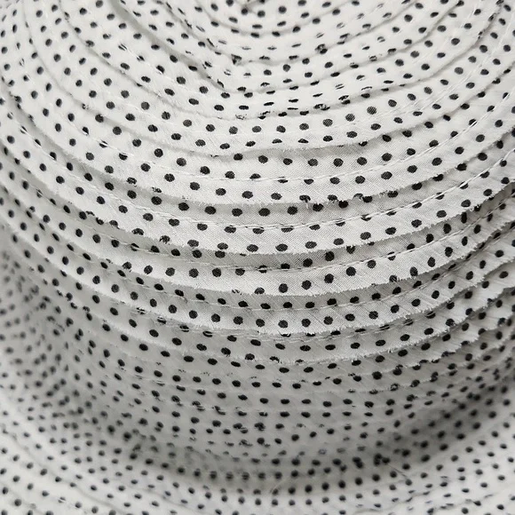 Wallaroo Hat Company Scrunchie Hat - Picture 5 of 12